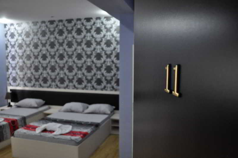Hotel Cristal Palace Tiflis Dış mekan fotoğraf