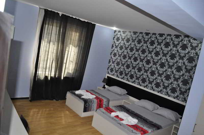 Hotel Cristal Palace Tiflis Dış mekan fotoğraf