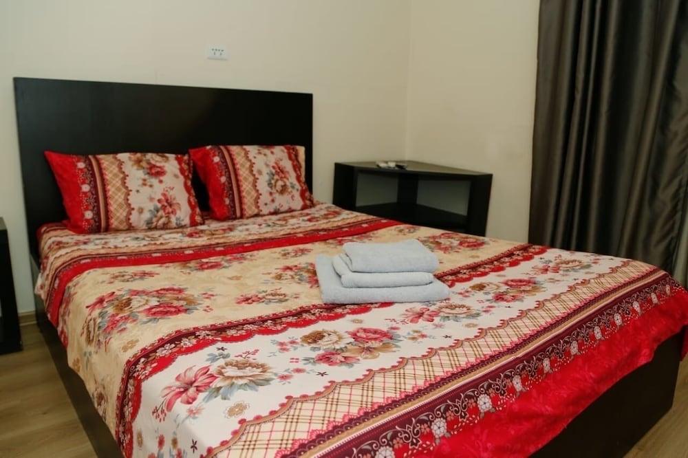 Hotel Cristal Palace Tiflis Dış mekan fotoğraf